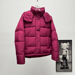 LululemonPuff 5-compartment down jacket, red